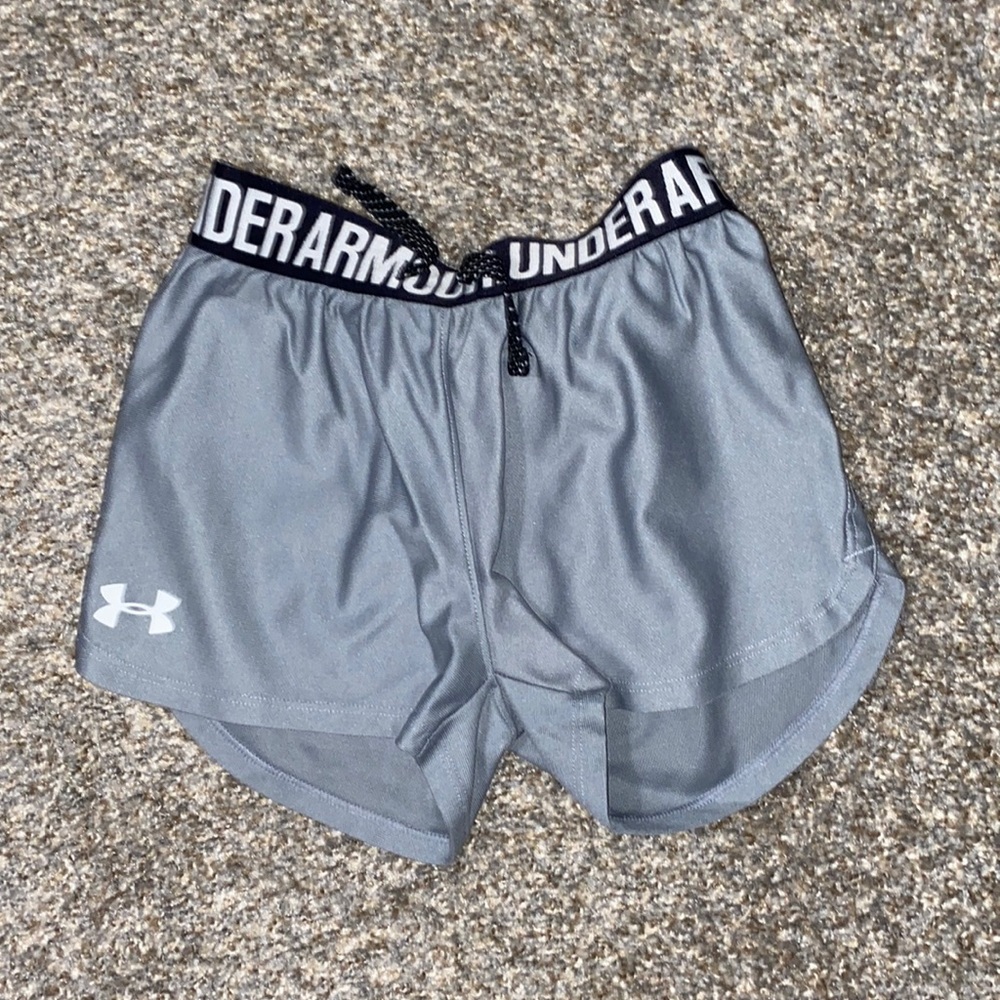 Under Armour youth small shorts